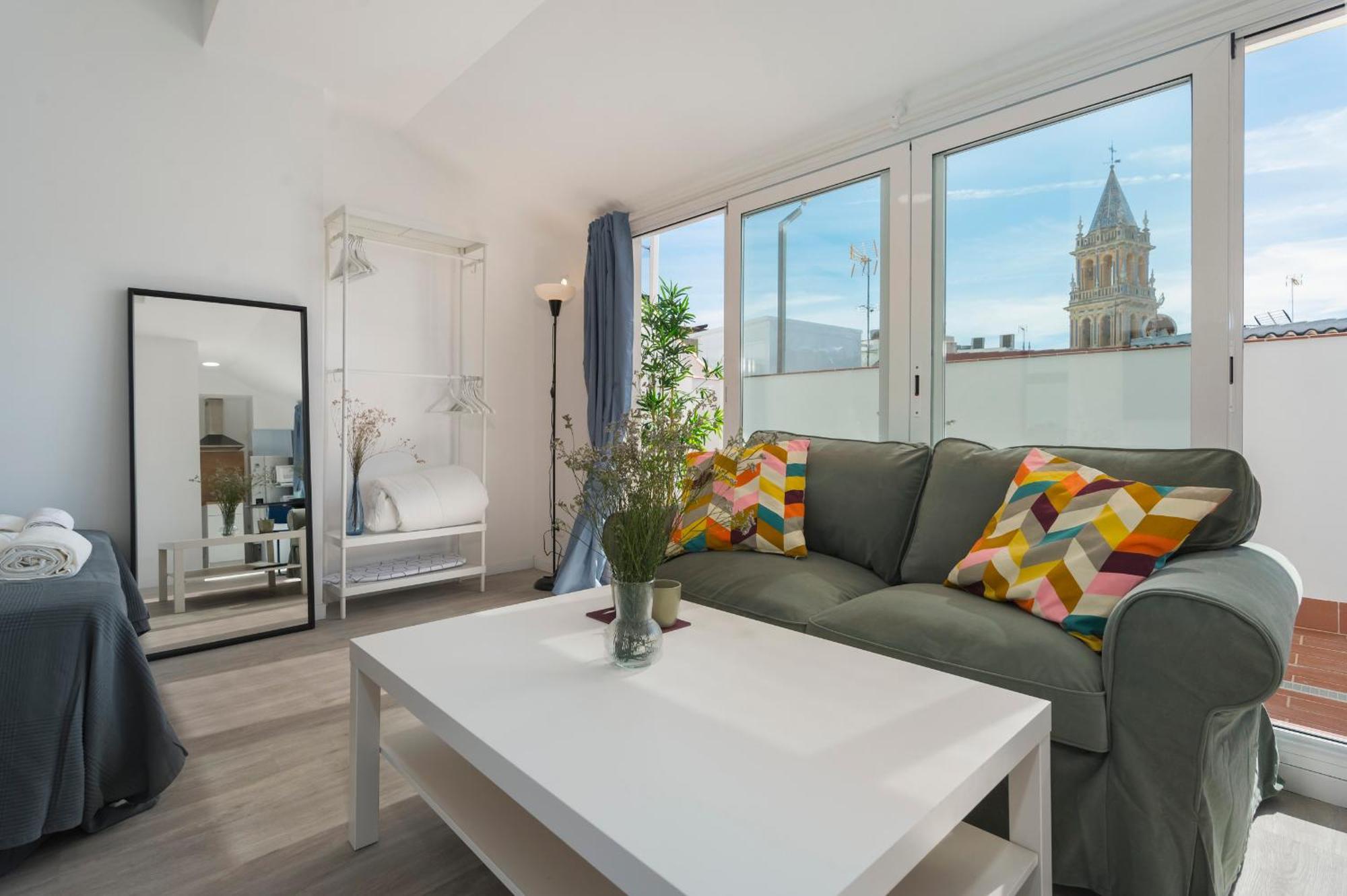 Anfitrion Triana 3 Apartment Севиля Екстериор снимка